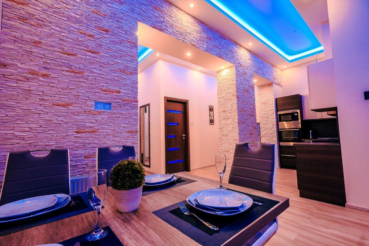 Luxury Smart Apartments Szeged Exteriör bild