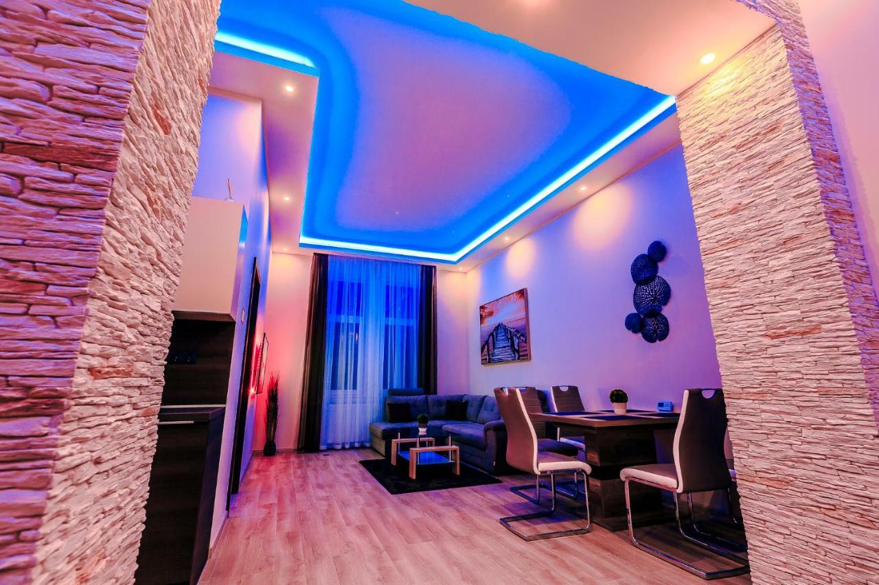Luxury Smart Apartments Szeged Exteriör bild