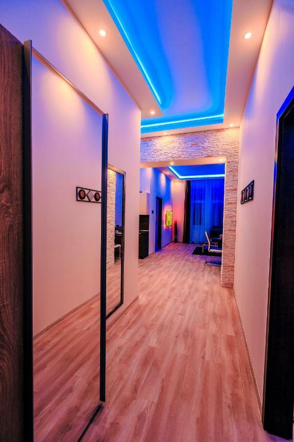 Luxury Smart Apartments Szeged Exteriör bild