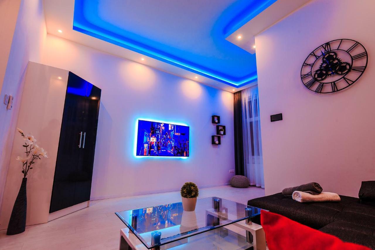 Luxury Smart Apartments Szeged Exteriör bild