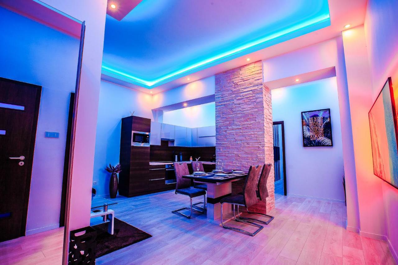 Luxury Smart Apartments Szeged Exteriör bild
